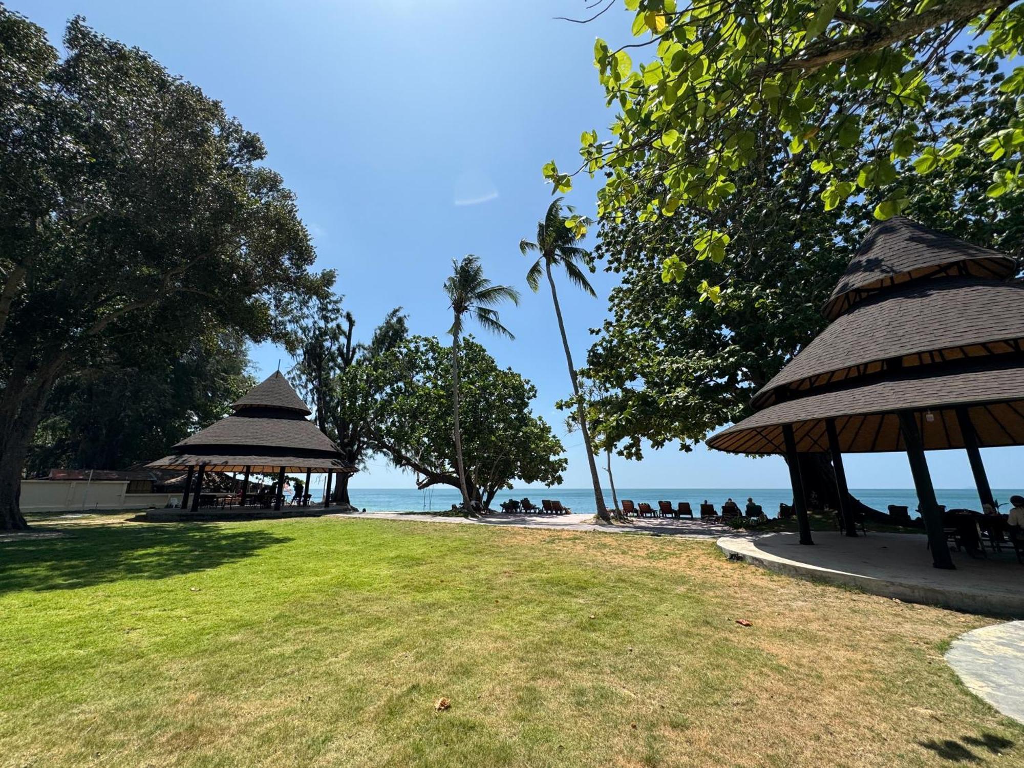 Beach Bungalow At Lanta Resort Ko Lanta Dış mekan fotoğraf