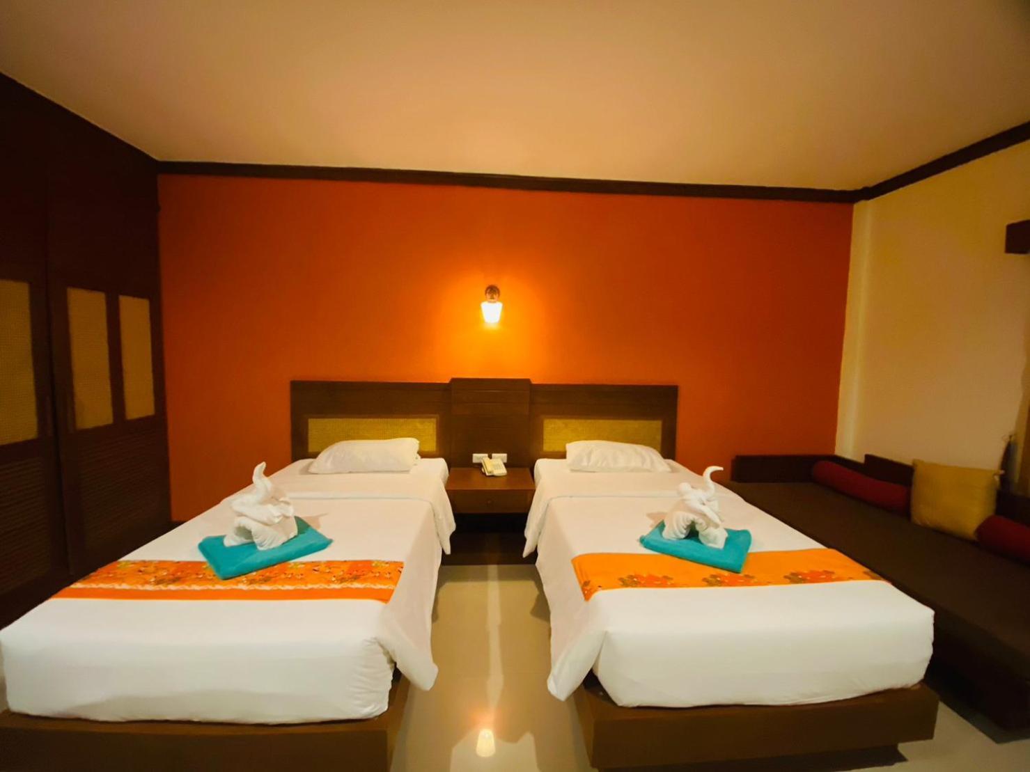 Beach Bungalow At Lanta Resort Ko Lanta Dış mekan fotoğraf